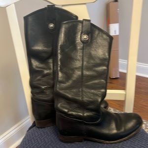 Frye Melissa boot size 7.  Still a lot of wear left !